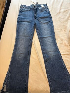 Judy Blue Tummy Control Slim Bootcut Jeans - Medium Wash